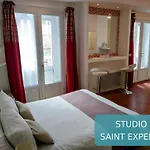 Bernadette' Cosy Flat - 3 Minutes Walk Main Door To Sanctuary Entrance- Old Town - Bernadette De Soubirous's Neighborhood - Chapel For Prayer On Site Hotell 3*