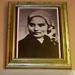 Hotell Bernadette' Cosy Flat - 3 Minutes Walk Main Door To Sanctuary Entrance- Old Town - Bernadette De Soubirous's Neighborhood - Chapel For Prayer On Site 3*