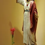호텔 Bernadette' Cosy Flat - 3 Minutes Walk Main Door To Sanctuary Entrance- Old Town - Bernadette De Soubirous's Neighborhood - Chapel For Prayer On Site 3*